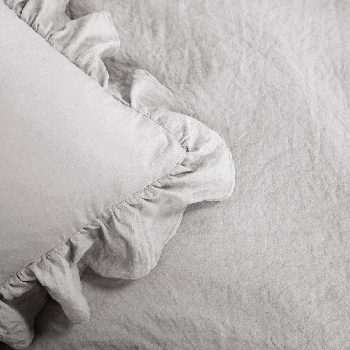 King Light Gray Comforter Set R324449