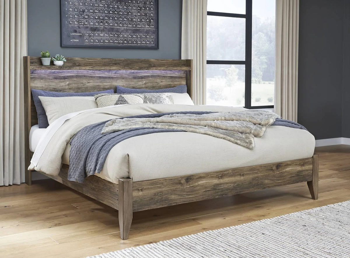 Brown King Panel Bed I8187