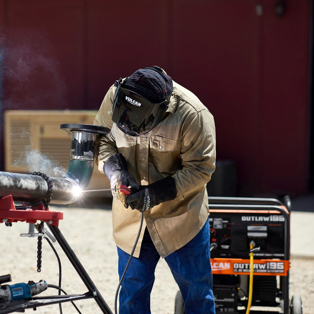 Engine-Driven Stick Welder V156094