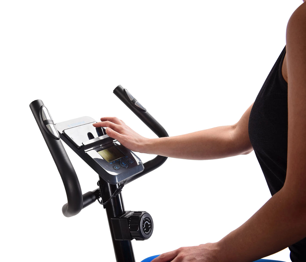Upright Exercise Bike 8 Levels Magnetic Resistance L625756