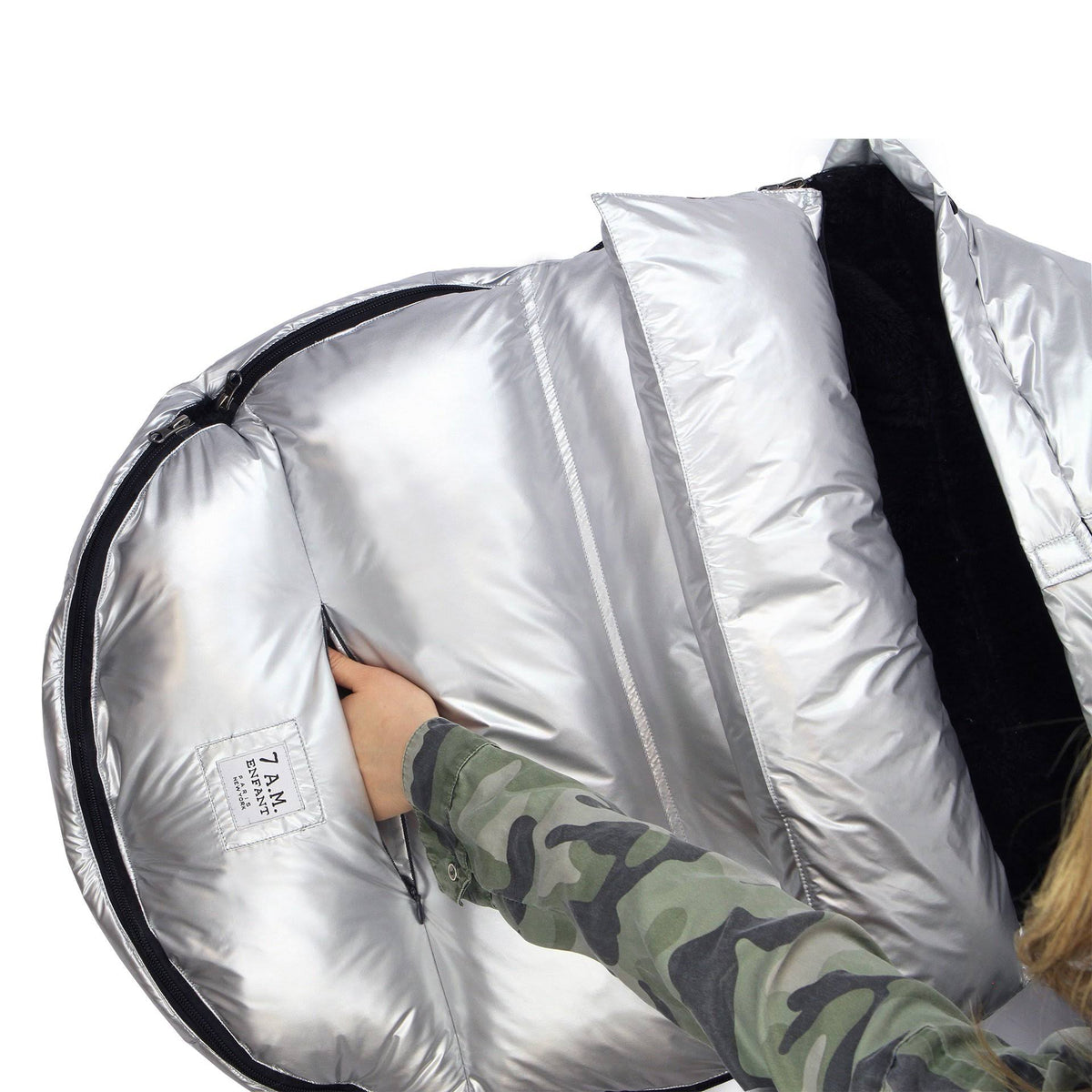 Glacier Universal Footmuff B2691