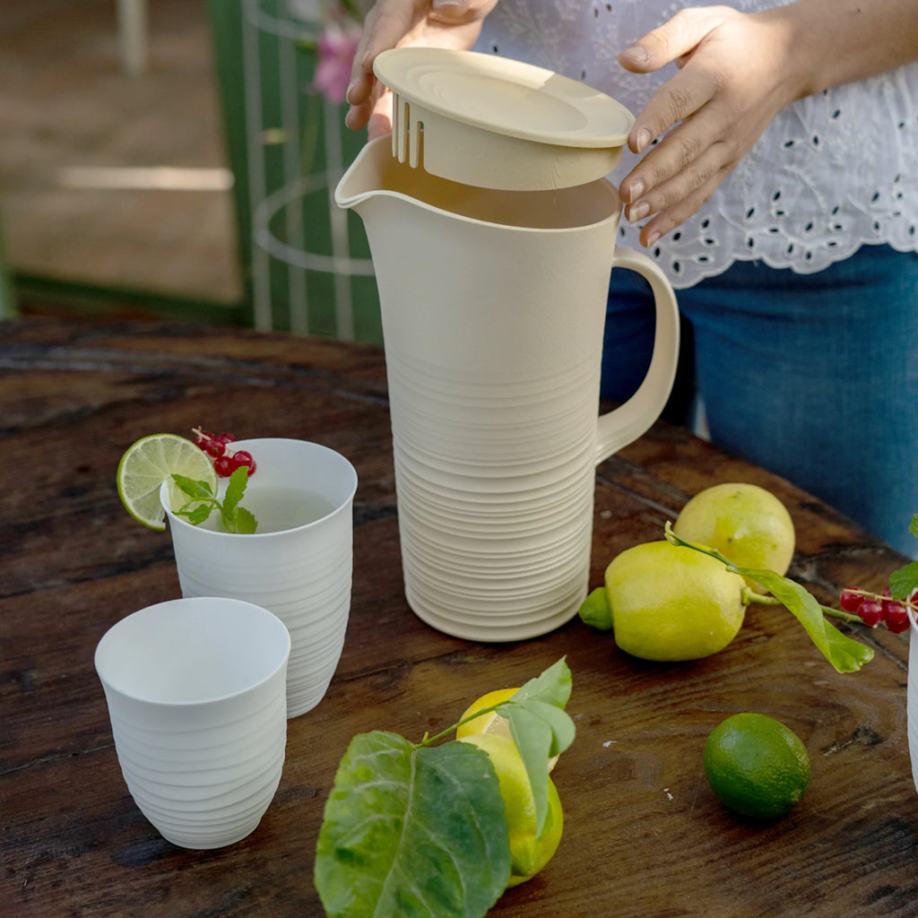 Clay Pitcher With Lid C7202