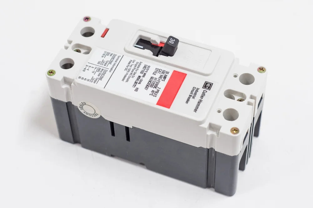 2P 25A Molded Case Circuit Breaker H28612